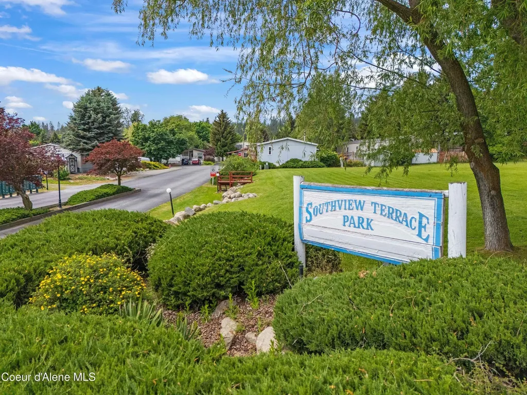 8581 N Angelica Lane Post Falls ID 83854