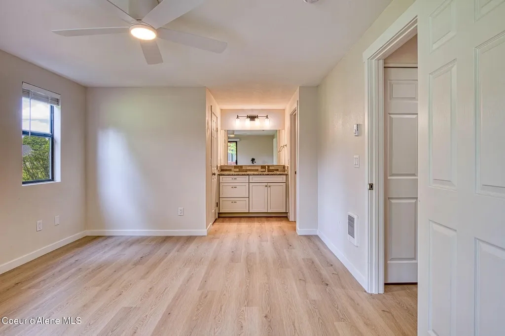 5299 W Green Court Rathdrum ID 83858