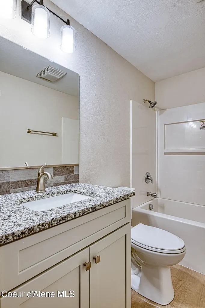 5299 W Green Court Rathdrum ID 83858
