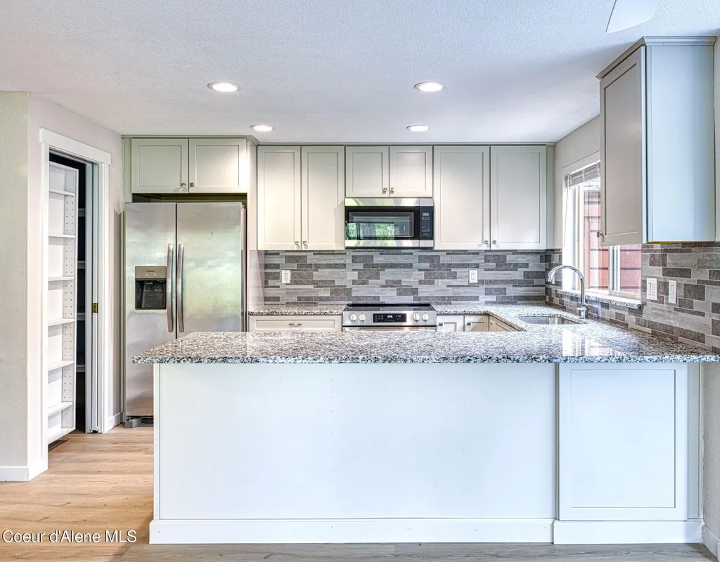 5299 W Green Court Rathdrum ID 83858