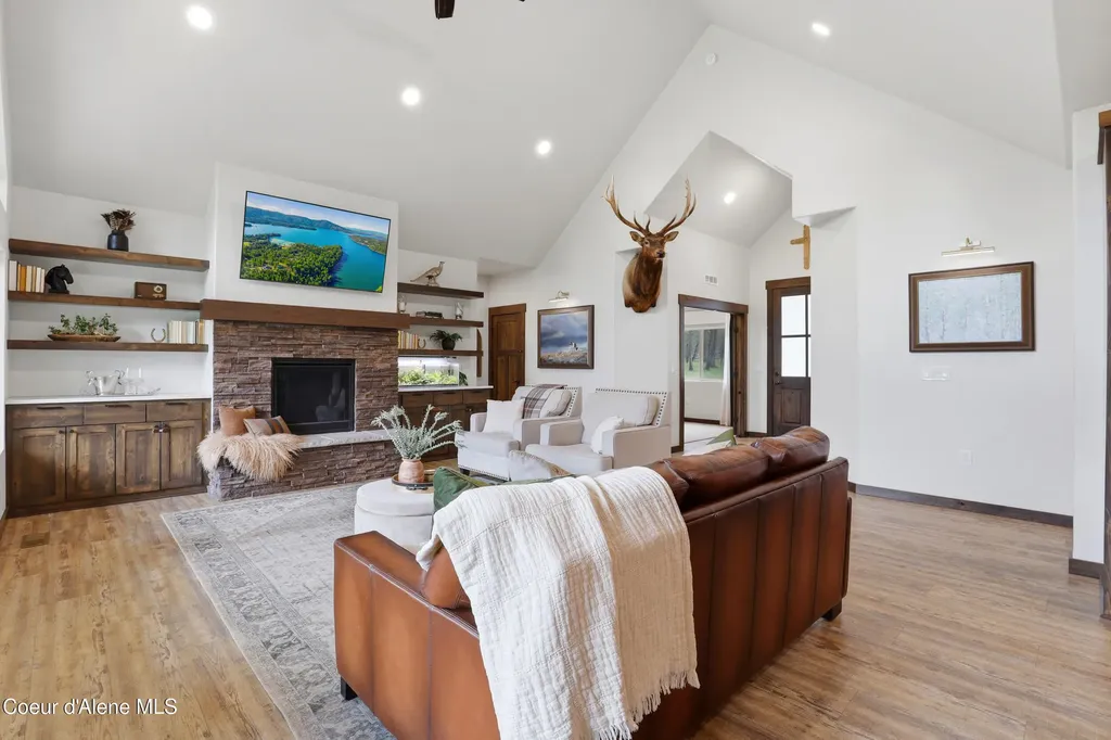 32220 N Sheep Springs Road Athol ID 83801