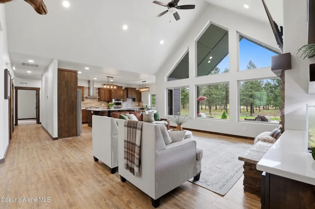 32220 N Sheep Springs Road Athol ID 83801