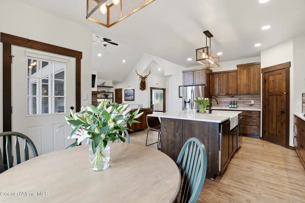 32220 N Sheep Springs Road Athol ID 83801
