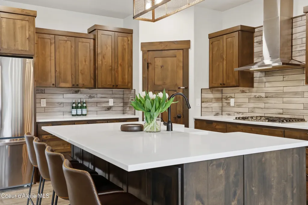 32220 N Sheep Springs Road Athol ID 83801