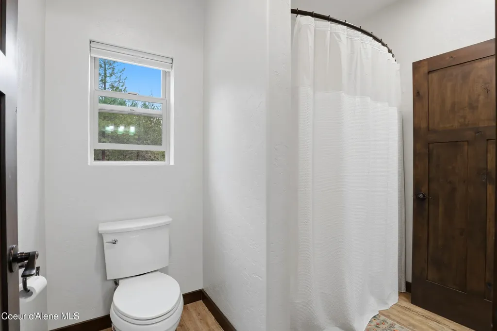 32220 N Sheep Springs Road Athol ID 83801