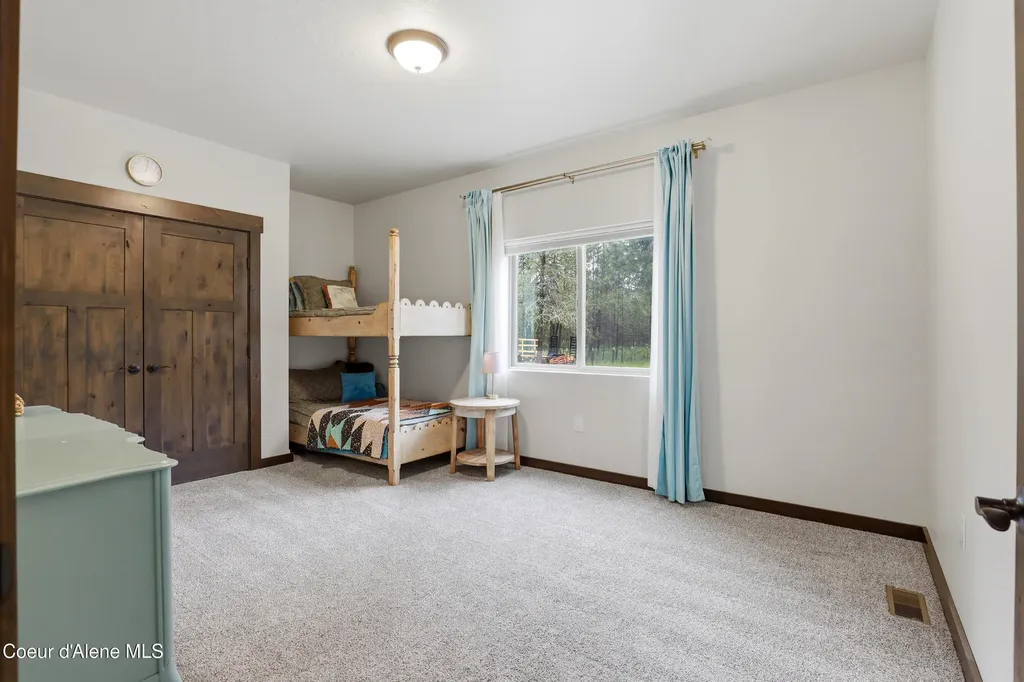 32220 N Sheep Springs Road Athol ID 83801