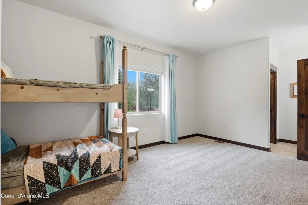 32220 N Sheep Springs Road Athol ID 83801