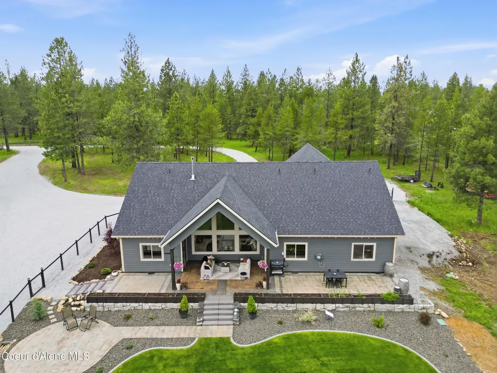 32220 N Sheep Springs Road Athol ID 83801