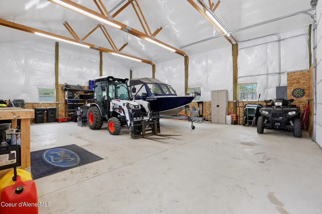 32220 N Sheep Springs Road Athol ID 83801