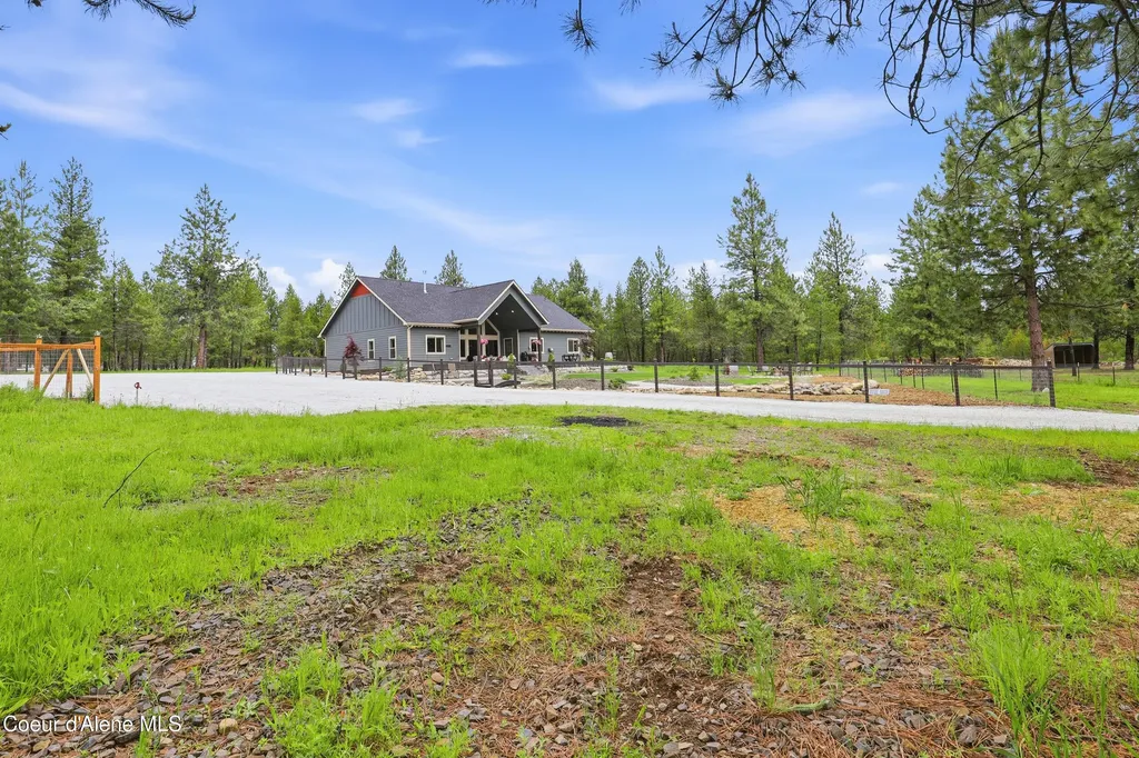 32220 N Sheep Springs Road Athol ID 83801