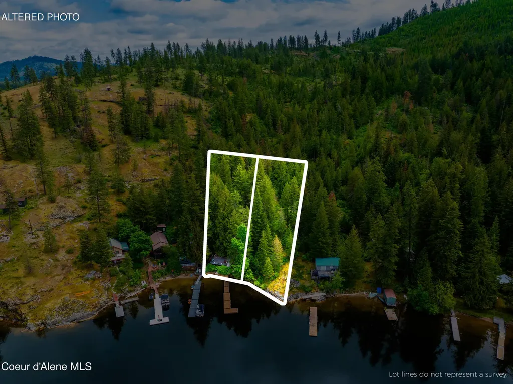 8642 W Upper Twin Lake Shore Road S Rathdrum ID 83858