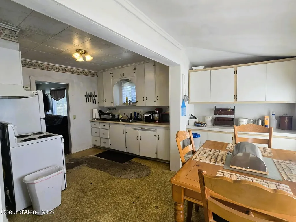 116 E Street Smelterville ID 83868