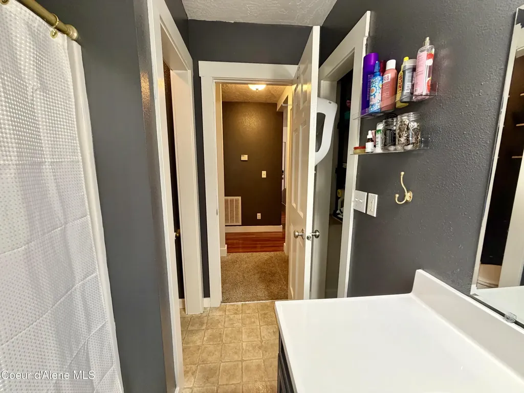 315 W Mullan Avenue Kellogg ID 83837