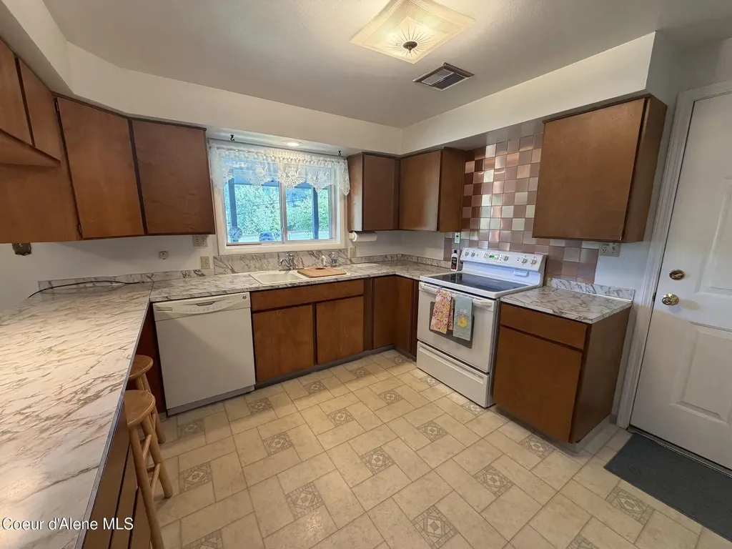 43184 Silver Valley Road Kingston ID 83839