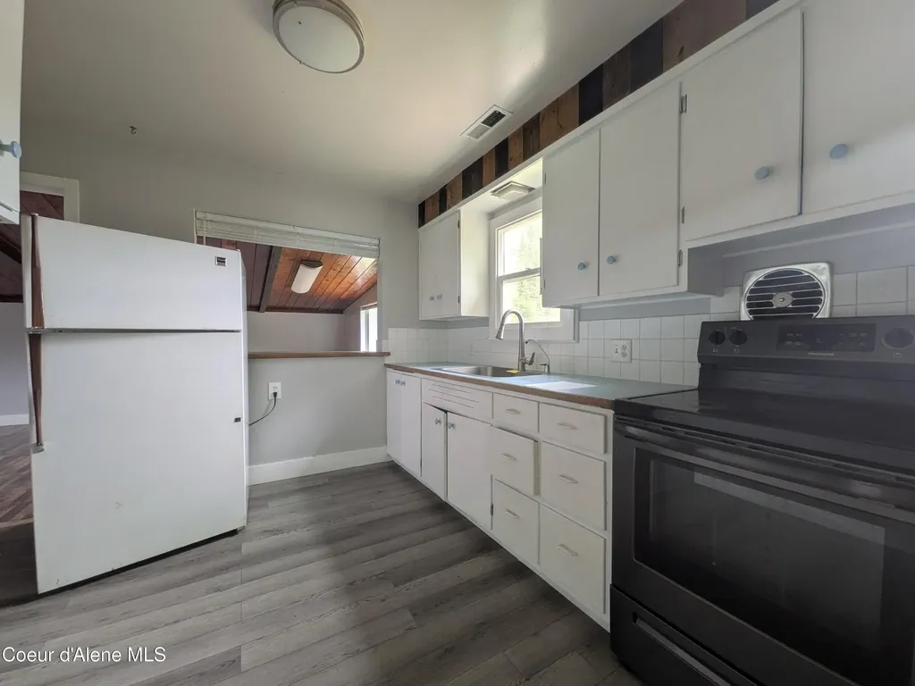 908 S Division Street Kellogg ID 83837