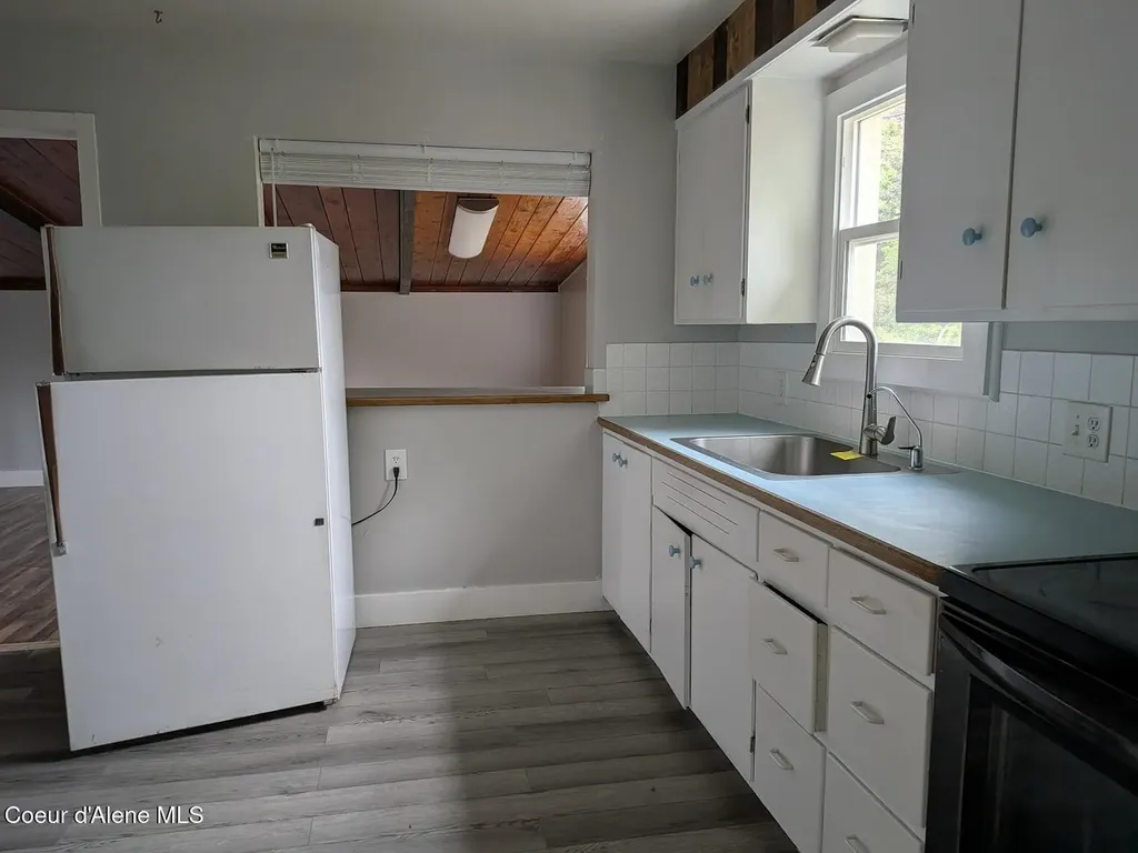 908 S Division Street Kellogg ID 83837