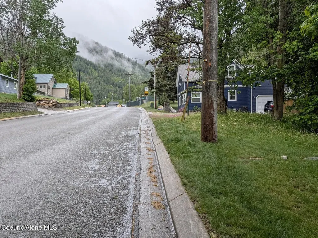 908 S Division Street Kellogg ID 83837