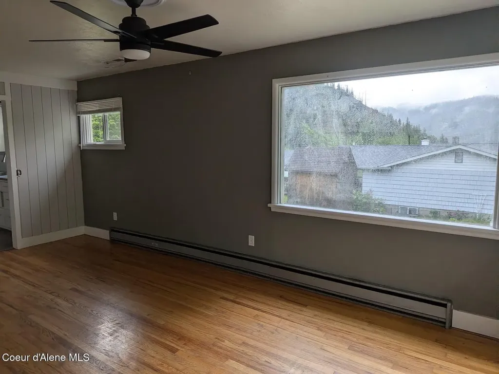 908 S Division Street Kellogg ID 83837