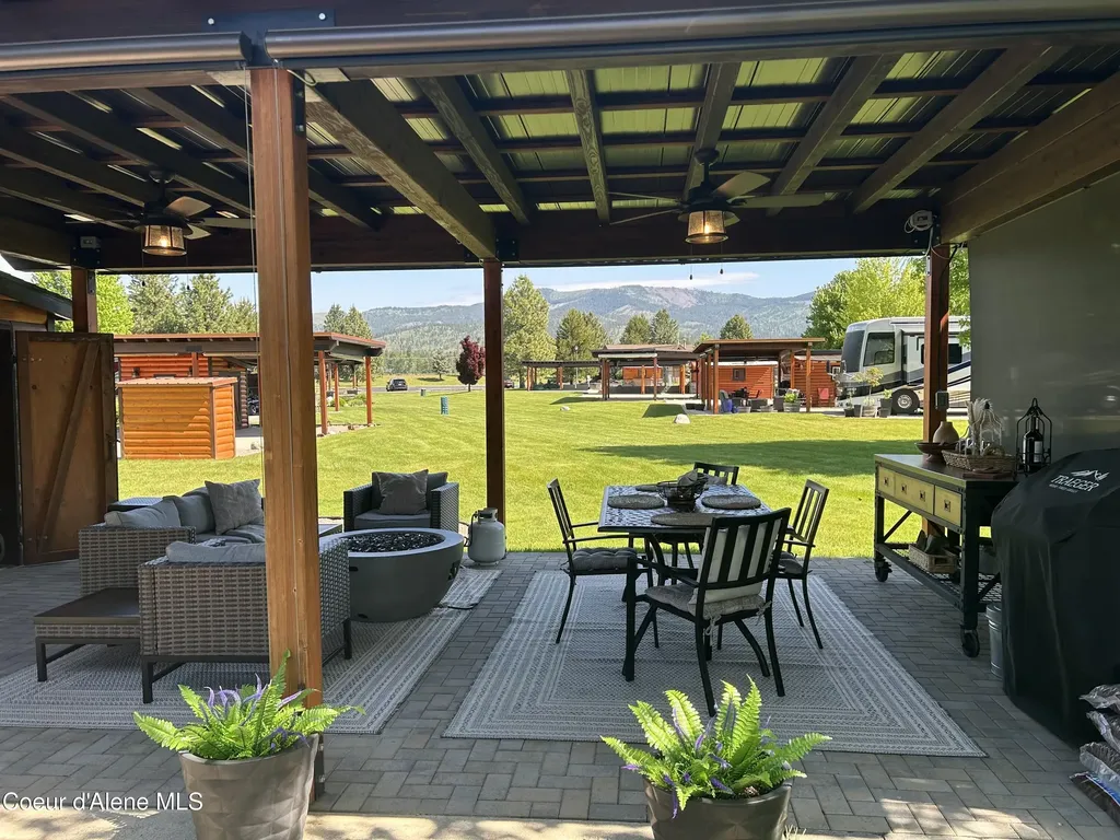47 Eagle Way Blanchard ID 83804