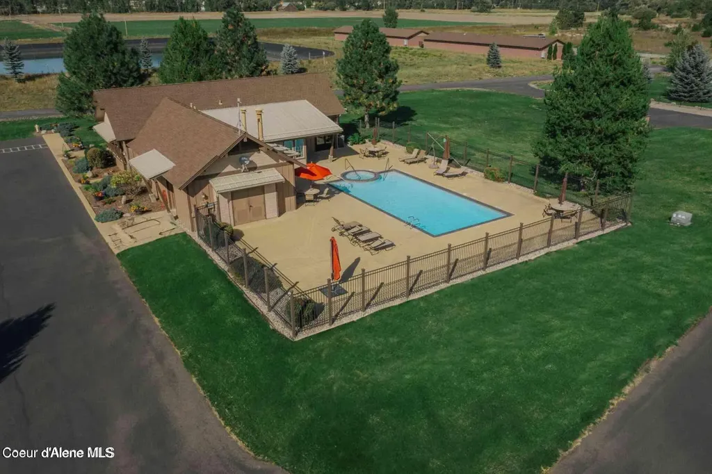 47 Eagle Way Blanchard ID 83804