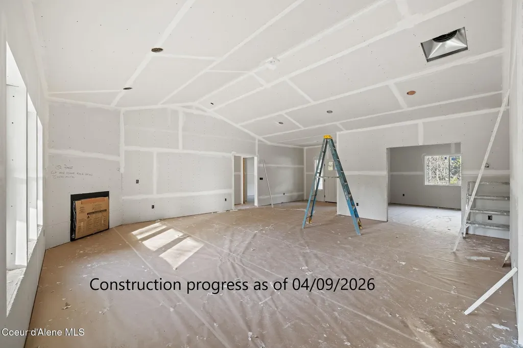 7741 E Howard Road Athol ID 83801