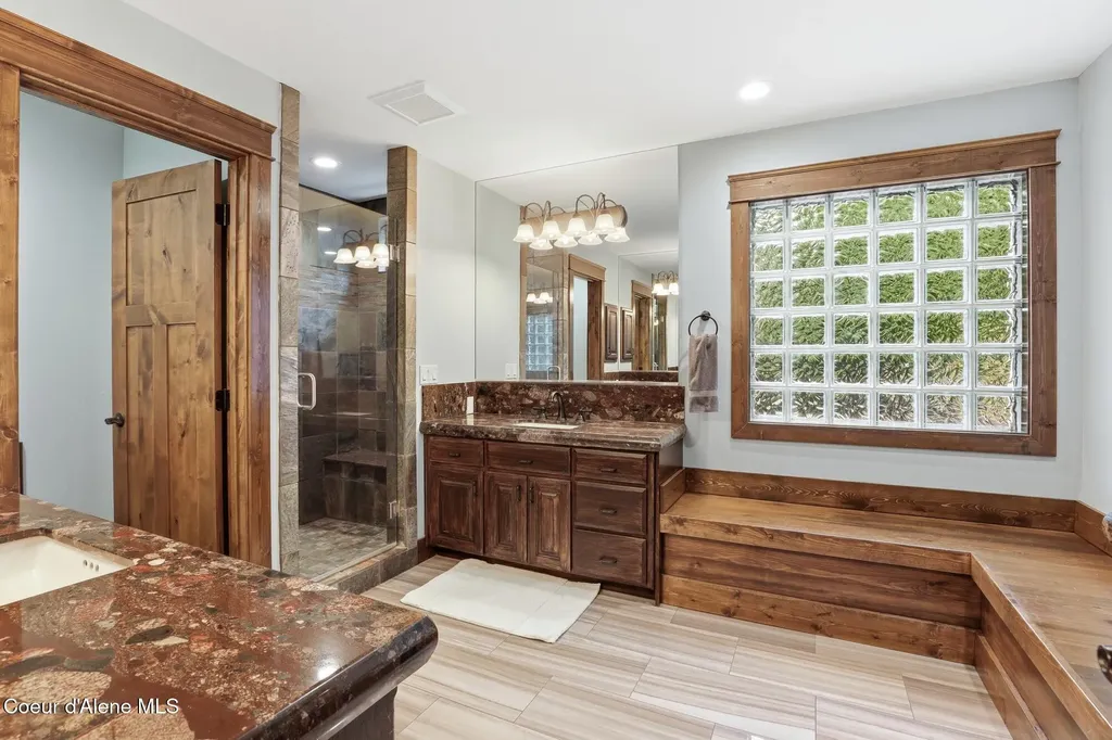 1510 E Pebblestone Court Hayden ID 83835