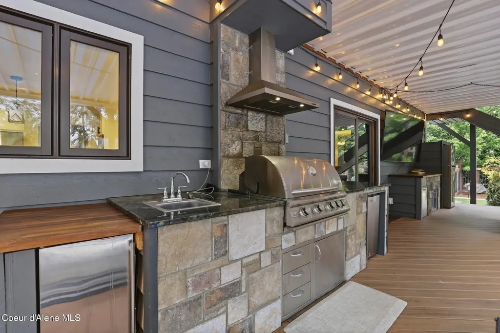 1510 E Pebblestone Court Hayden ID 83835