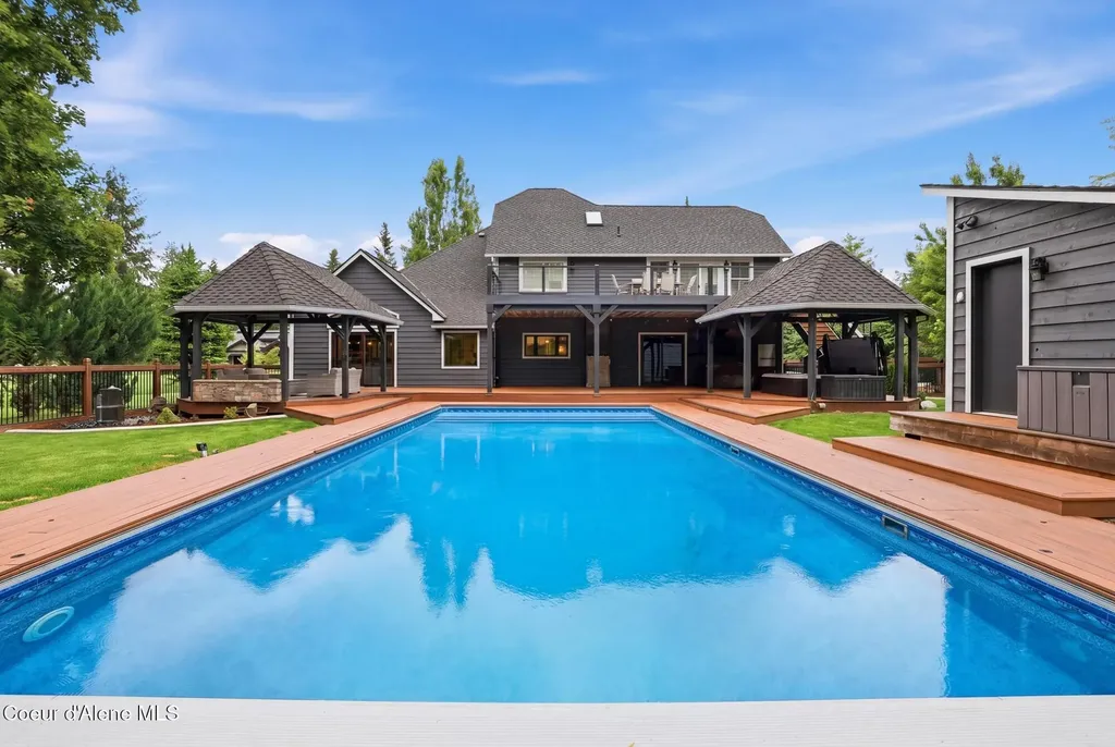 1510 E Pebblestone Court Hayden ID 83835