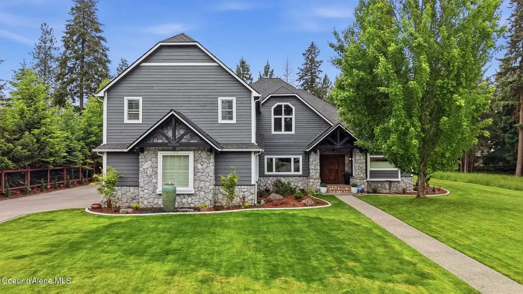 1510 E Pebblestone Court Hayden ID 83835