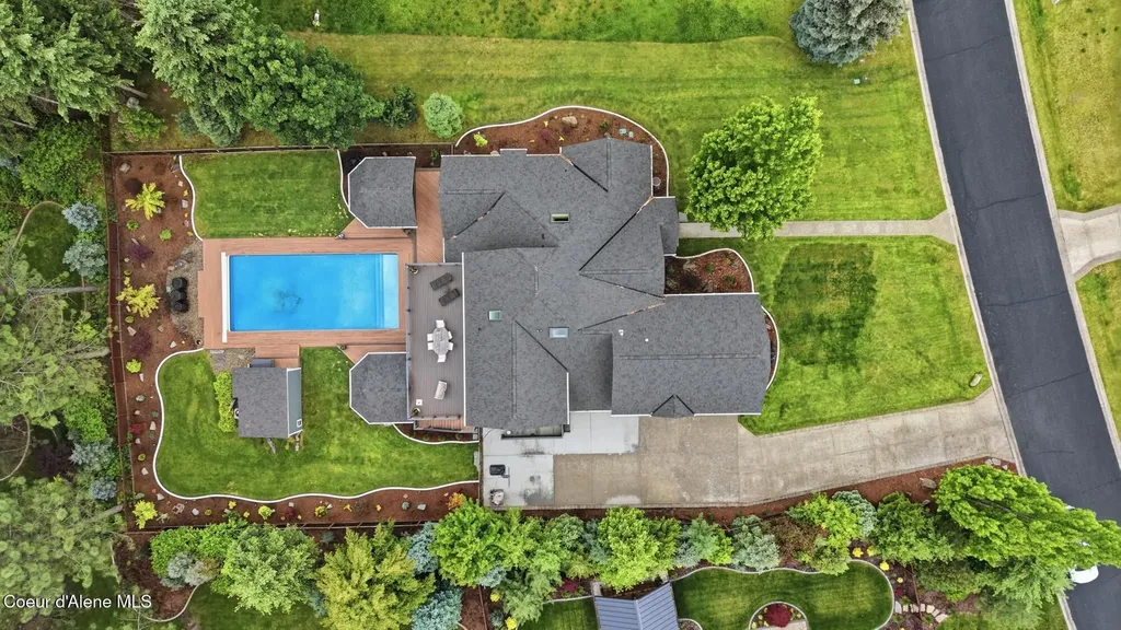 1510 E Pebblestone Court Hayden ID 83835