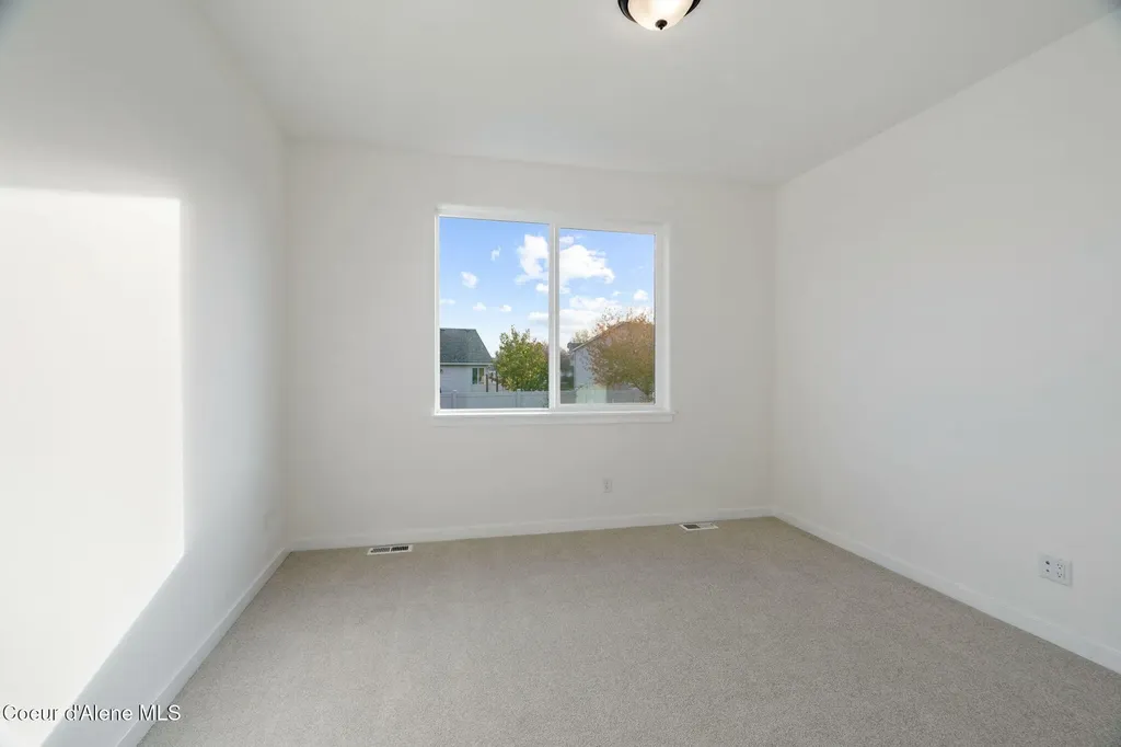 1092 E Walton Court Post Falls ID 83854