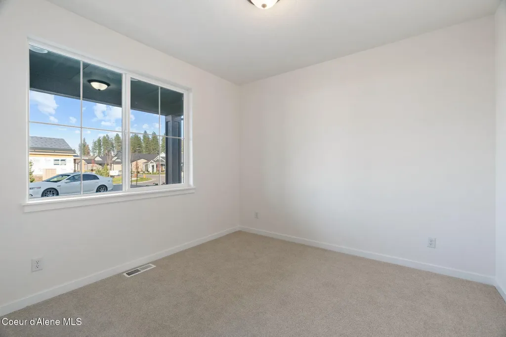 1092 E Walton Court Post Falls ID 83854