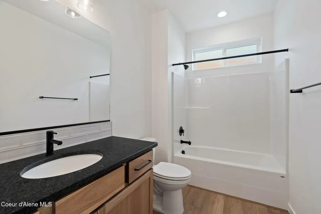 1092 E Walton Court Post Falls ID 83854