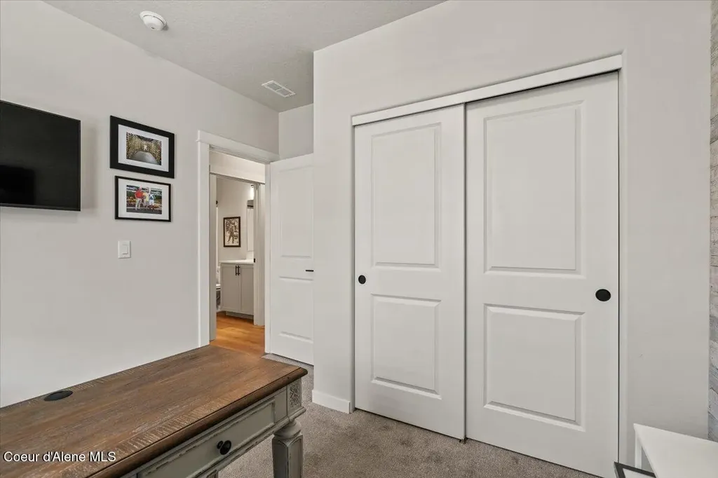 12932 N Genesis Boulevard Hayden ID 83835