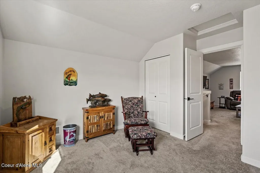 12932 N Genesis Boulevard Hayden ID 83835