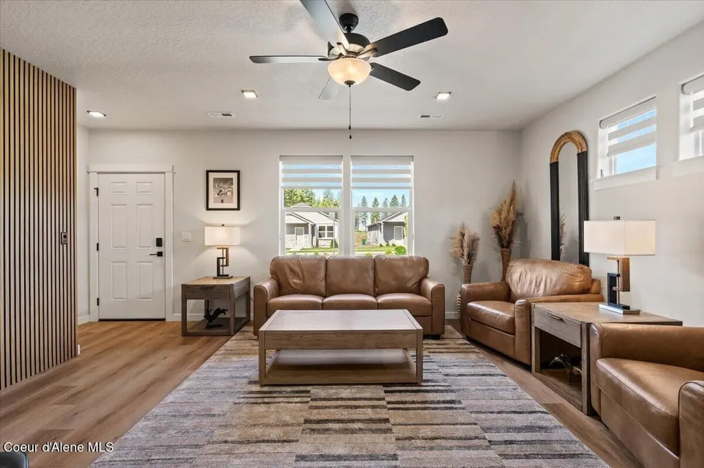 12932 N Genesis Boulevard Hayden ID 83835