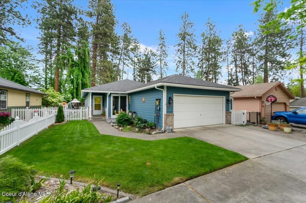 207 S Harbor Park Court Post Falls ID 83854