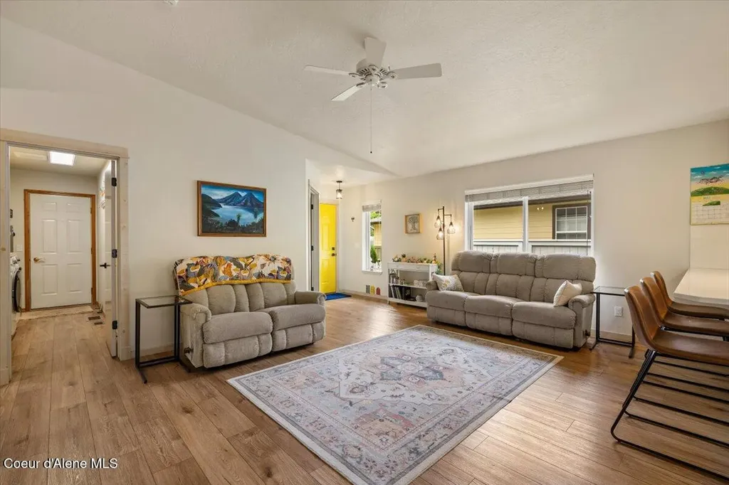 207 S Harbor Park Court Post Falls ID 83854
