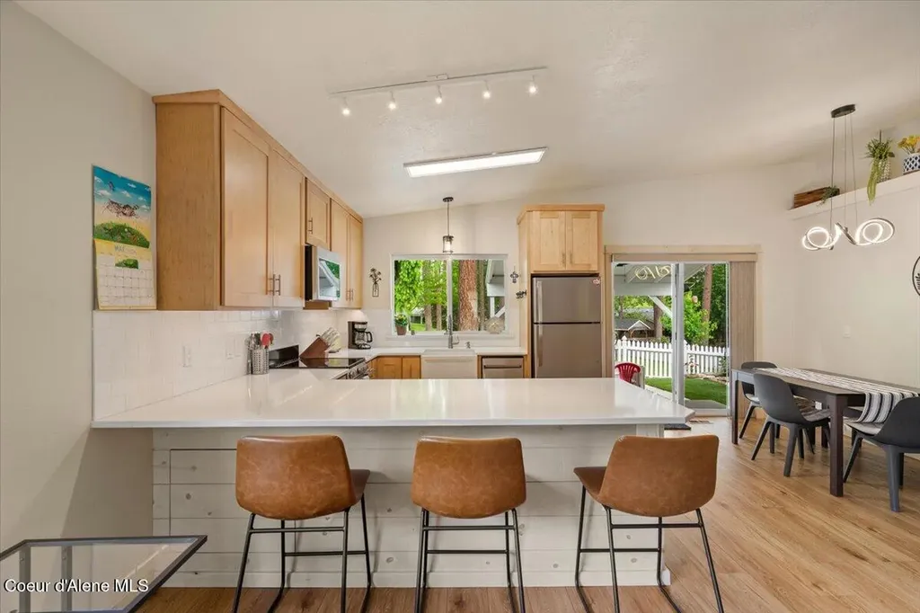 207 S Harbor Park Court Post Falls ID 83854
