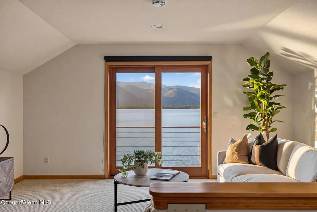 3361 Bottle Bay Road Sagle ID 83860