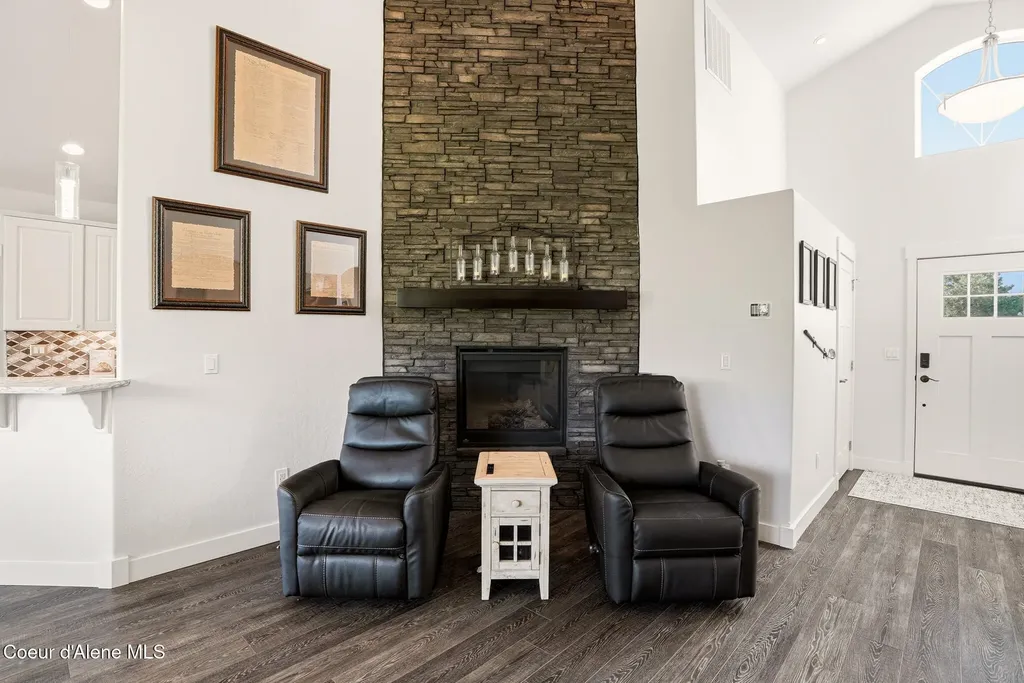 147 Ironwood Drive Blanchard ID 83804