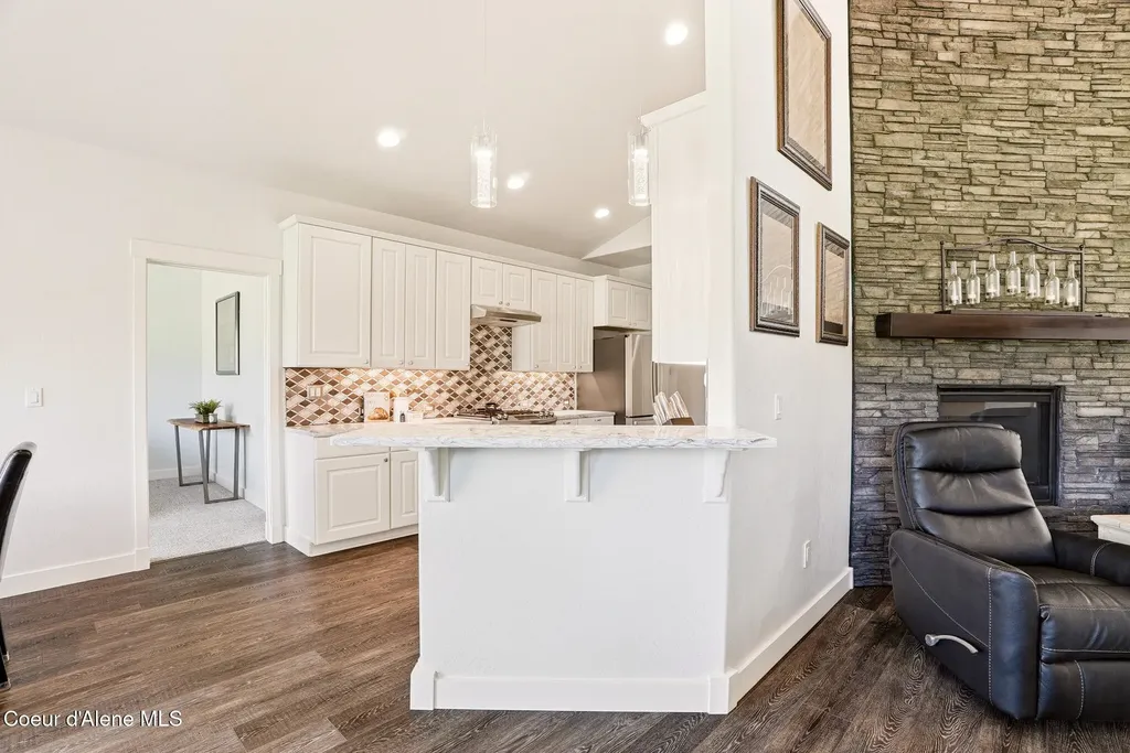 147 Ironwood Drive Blanchard ID 83804