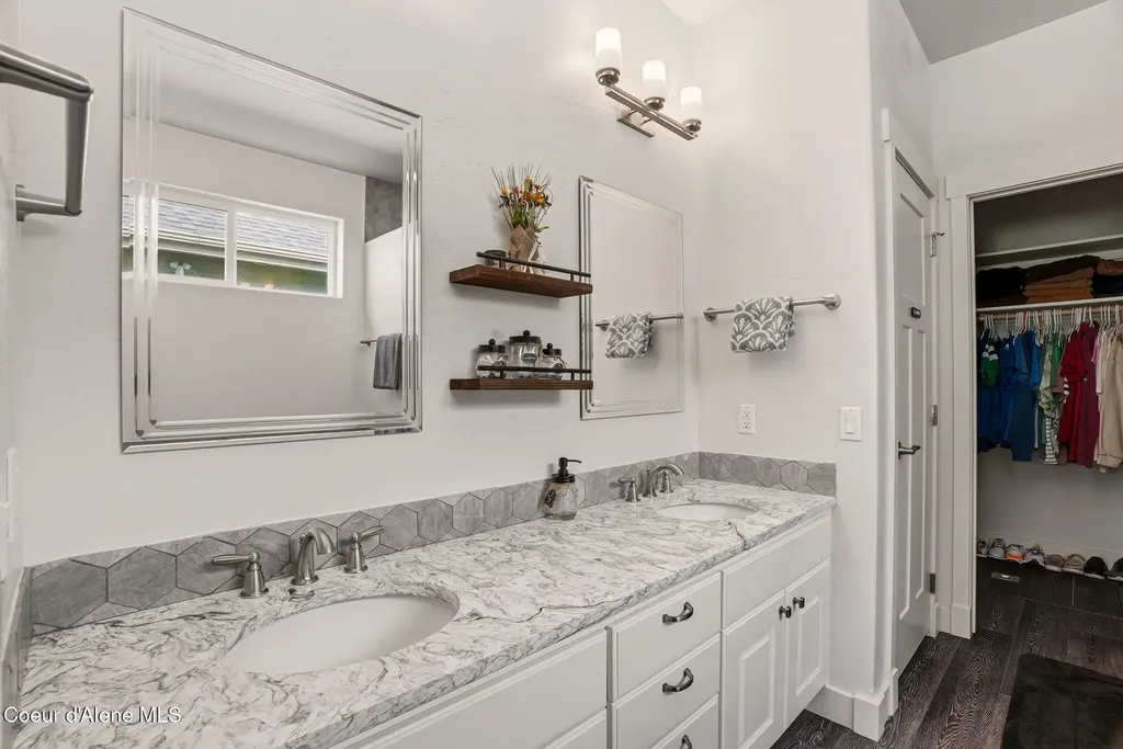147 Ironwood Drive Blanchard ID 83804