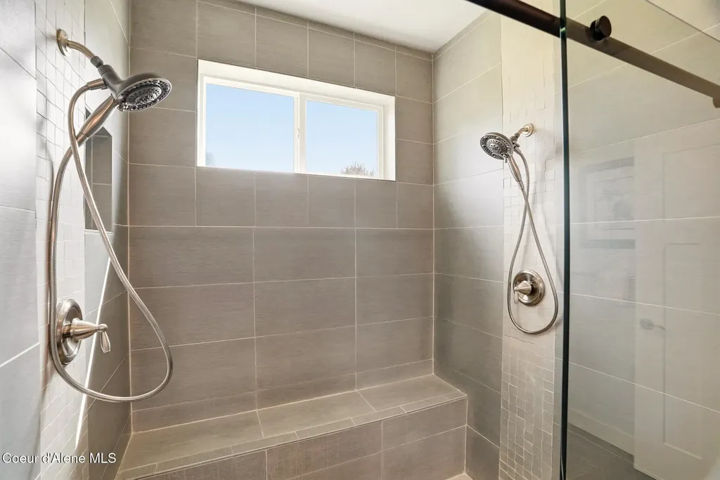 147 Ironwood Drive Blanchard ID 83804