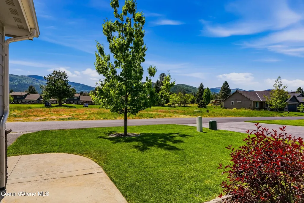 147 Ironwood Drive Blanchard ID 83804