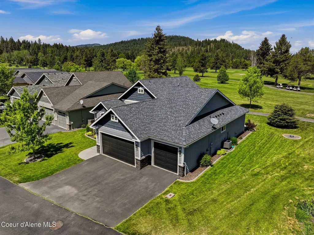 147 Ironwood Drive Blanchard ID 83804