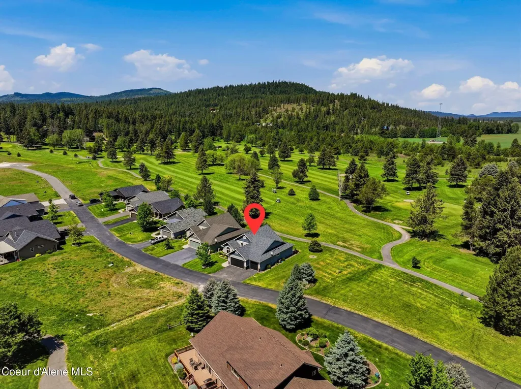 147 Ironwood Drive Blanchard ID 83804