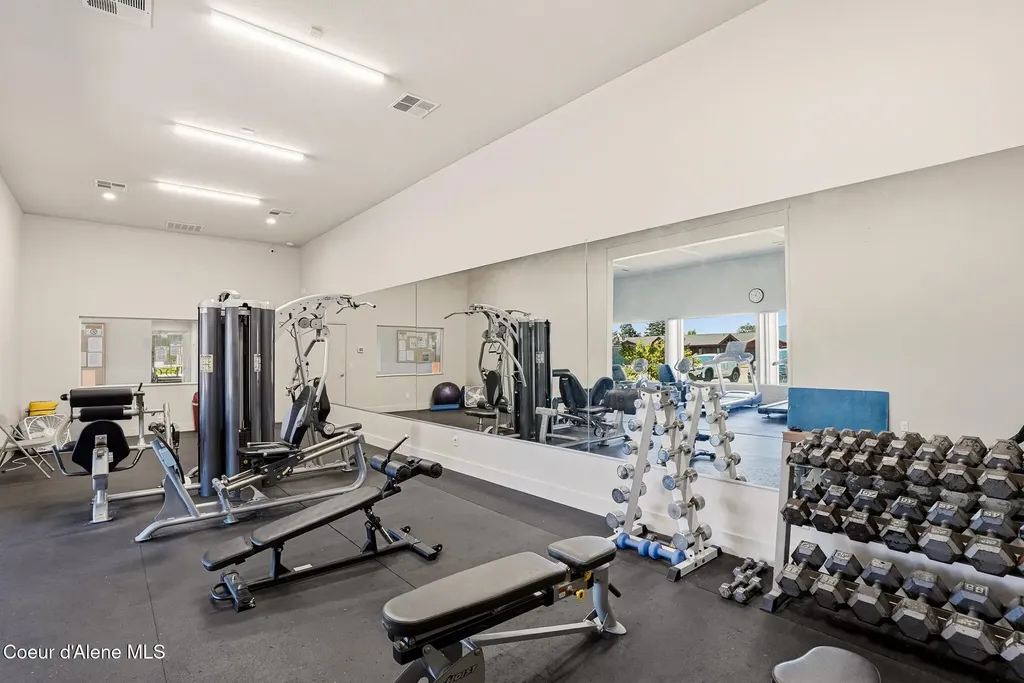 147 Ironwood Drive Blanchard ID 83804