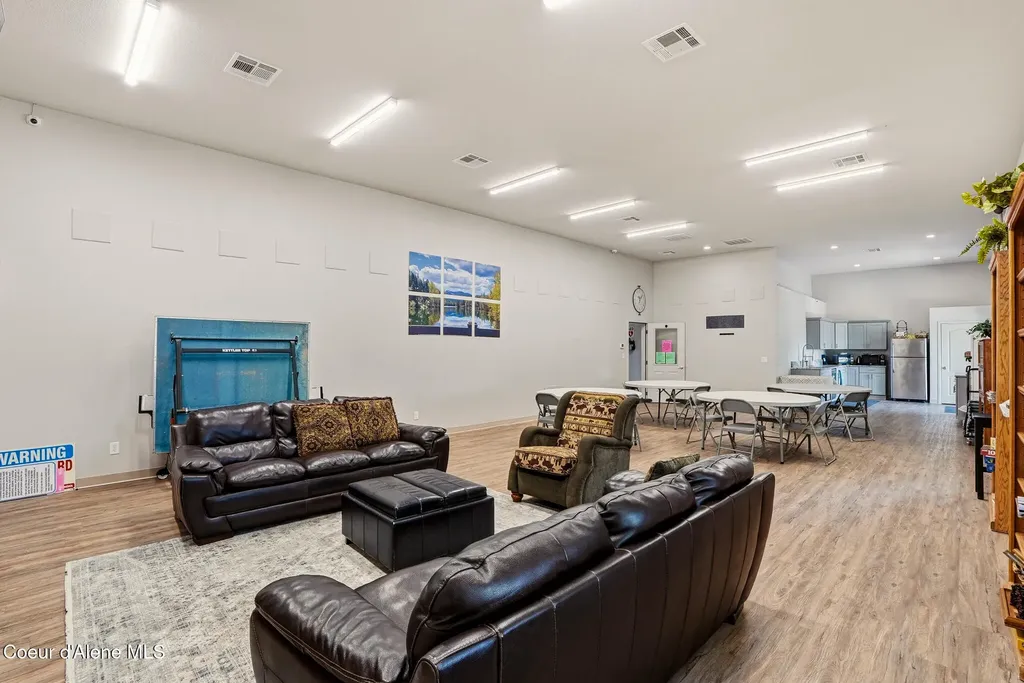 147 Ironwood Drive Blanchard ID 83804