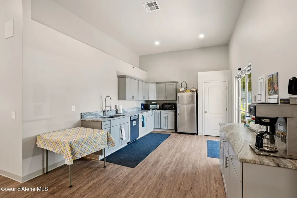 147 Ironwood Drive Blanchard ID 83804
